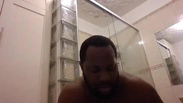 Bighood T online show from 10.14.25