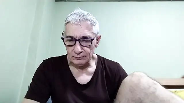 BIGUNCUTHARDCOCK online show from 12.04.25