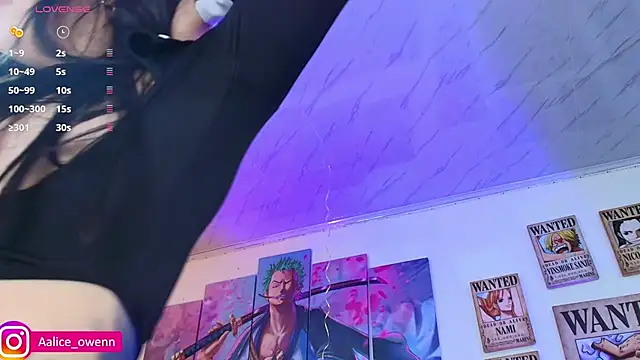 Snapshot of Aliceowenn chatting on 02.28.26 Aliceowenn online show from 02.28.26