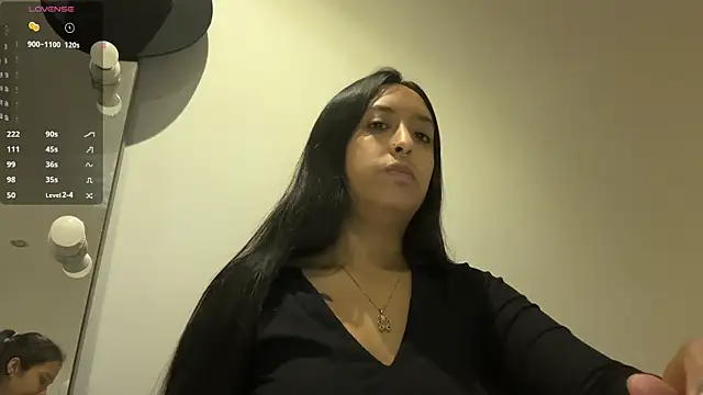 2SummerLove1 online show from 02.26.25