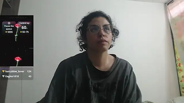 Snapshot of Anne_purple chatting on 03.12.25 Anne purple online show from 03.12.25