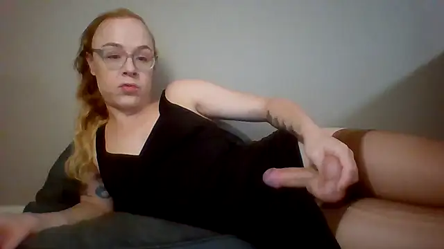 jennytwinkle69 online show from 10.20.25