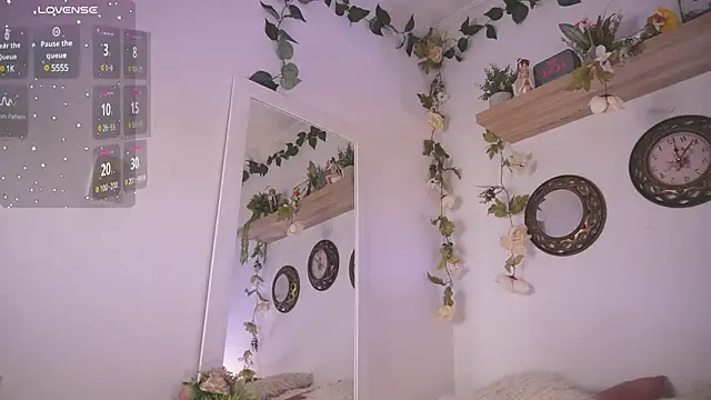 RossemaryRain online show from 03.08.25