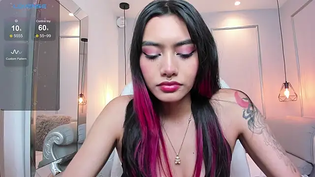 AzuraKindong online show from 02.25.25