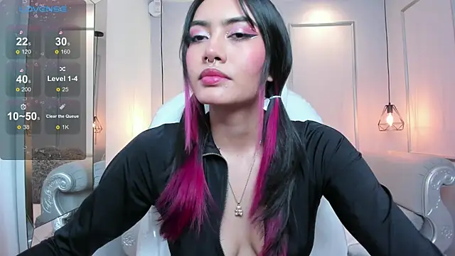 AzuraKindong online show from 02.26.25