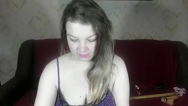 Snapshot of DarkIlona chatting on 10.27.25 DarkIlona online show from 10.27.25