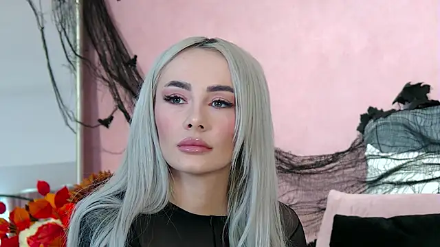 FrancescaMcGray online show from 11.01.25