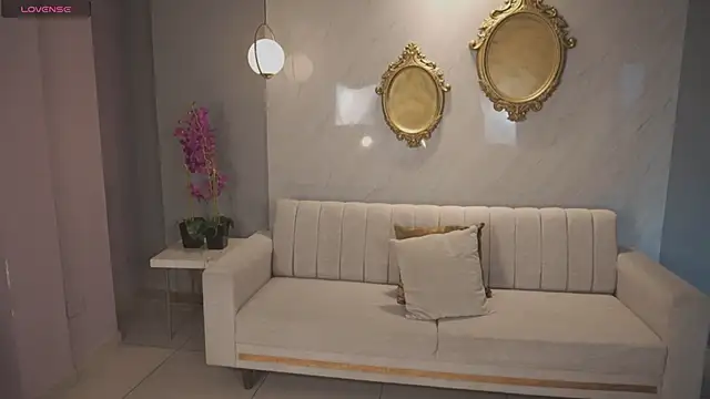 sarawinstone online show from 02.14.26