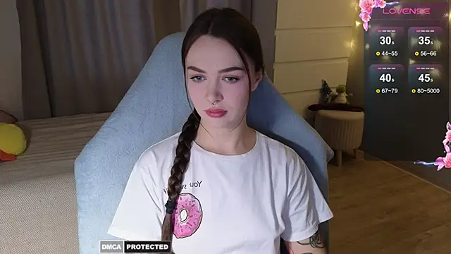 kate leoo online show from 11.22.25