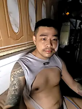 Snapshot of Asianhif chatting on 03.18.26 Asianhif online show from 03.18.26