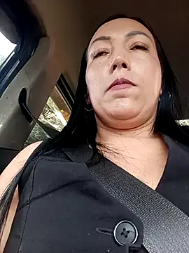 Laura martin  online show from 02.26.25