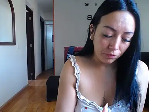 Laura martin  online show from 03.29.26