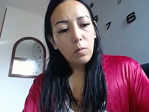 Laura martin  online show from 05.06.26