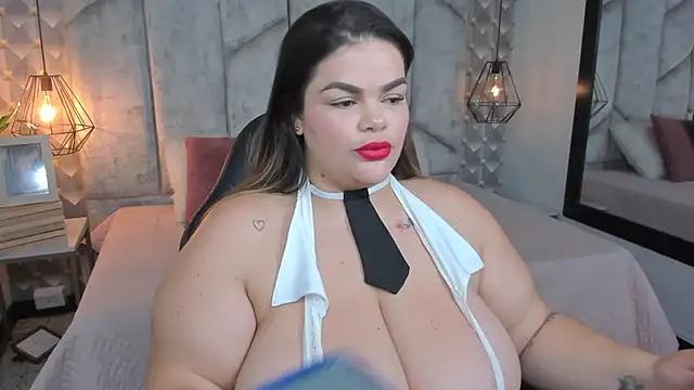 Sara Thompsoon online show from 06.27.26
