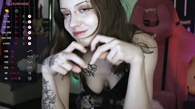 prettybones online show from 12.25.24