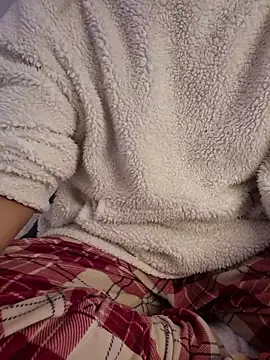 SexyErola27 online show from 03.27.26