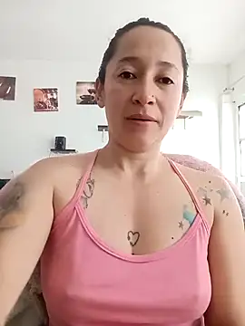 emilypoppy3 online show from 04.05.26