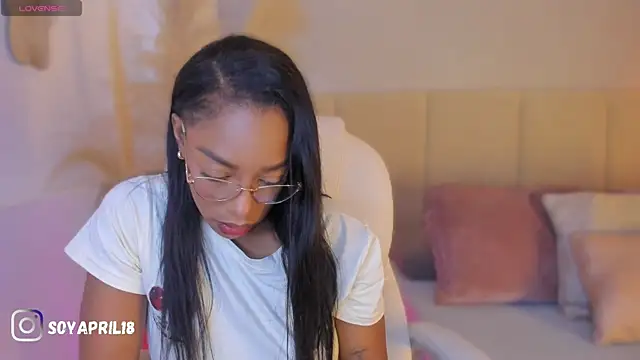 aprilebony  online show from 04.04.26