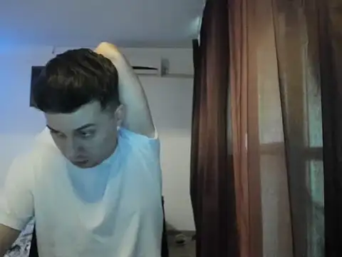 Snapshot of Dreamboy24 chatting on 02.12.26 Dreamboy24 online show from 02.12.26