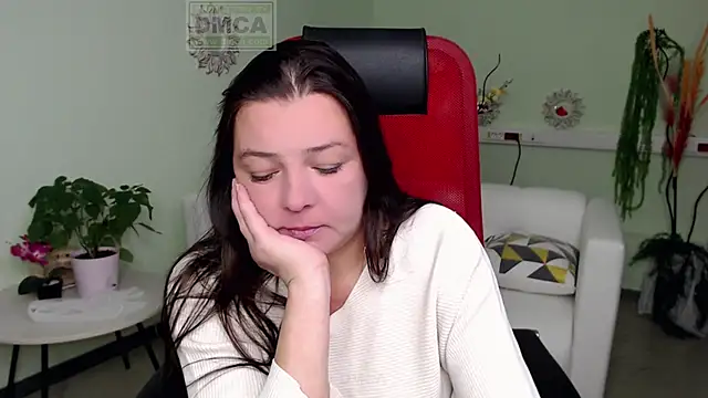 Lily flower7 online show from 10.13.25