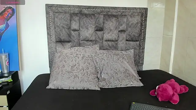 CandyRoxx1  online show from 05.06.26