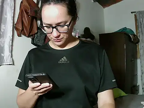 brittanycheeks online show from 10.08.25