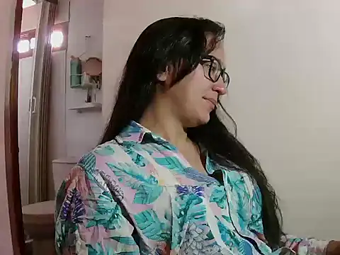 brittanycheeks online show from 10.20.25