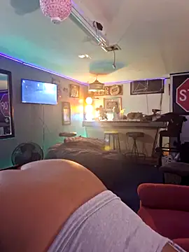 samone9 online show from 12.17.24