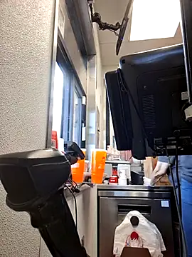 samone9 online show from 03.13.25