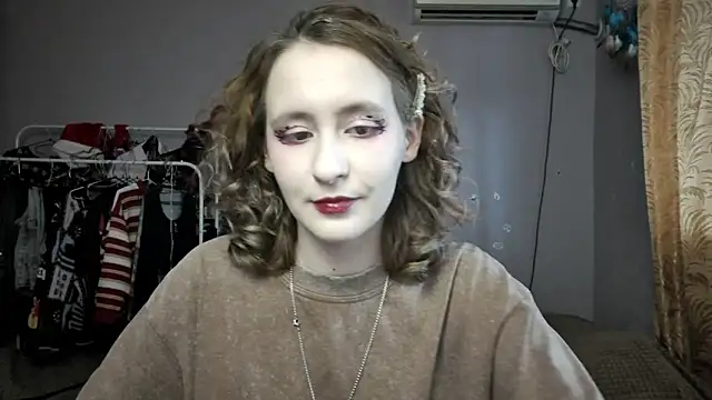 JoannaTompson online show from 01.27.25