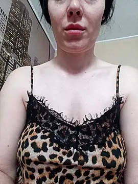 Snapshot of Pen_Janis chatting on 11.03.25 Pen Janis online show from 11.03.25