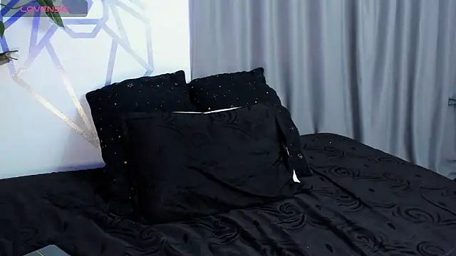 Aron-santoro online show from 12.20.24