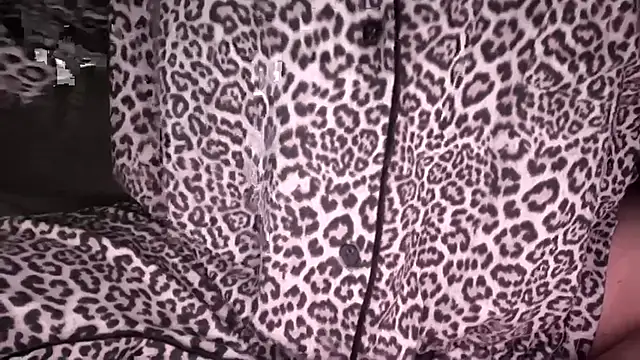 Snapshot of SEXY-ZENA chatting on 11.01.25 SEXY-ZENA online show from 11.01.25