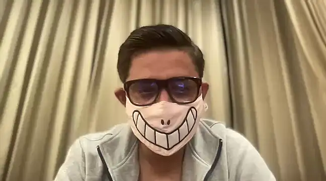 slavekinky001 online show from 12.31.24