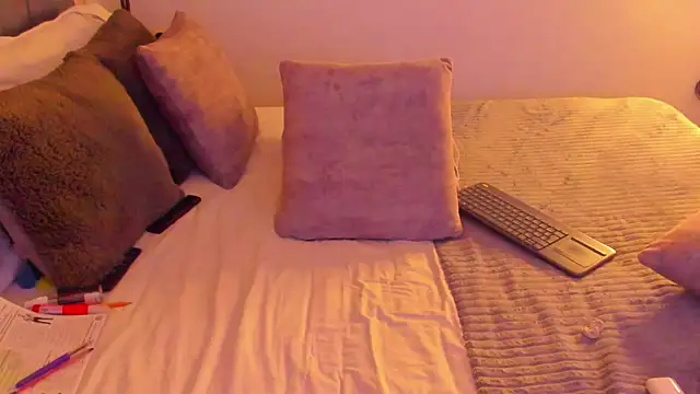 im sarah34 online show from 02.16.25