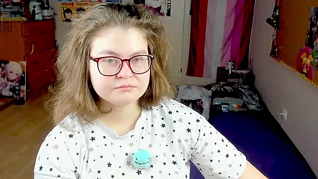 Sashy Way online show from 12.16.25