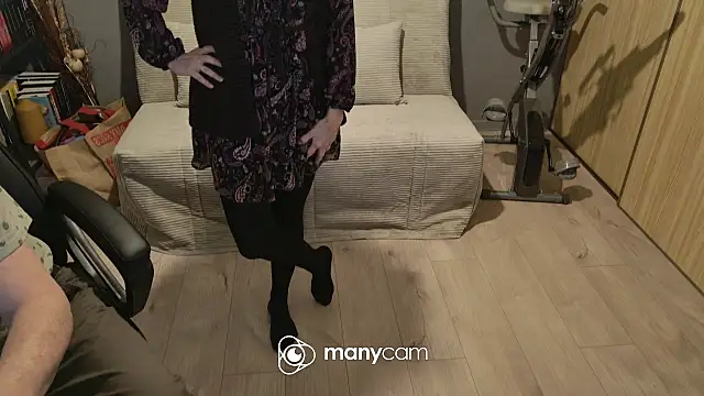 lolacharlyxh online show from 02.01.25