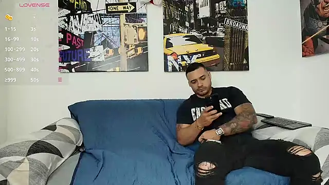 hott dicks online show from 12.19.24