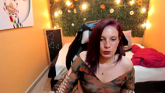 Snapshot of ada_mclaine chatting on 01.29.25 ada mclaine online show from 01.29.25