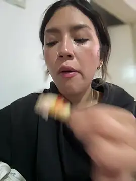 Mila Morgan online show from 02.28.25