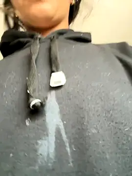 Mila Morgan online show from 11.19.25