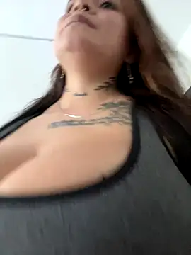 ivanna rivera online show from 10.31.25