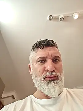 Snapshot of BlowMyXXL chatting on 03.21.25 BlowMyXXL online show from 03.21.25