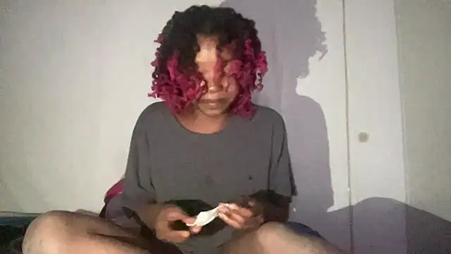 minimama69 online show from 11.20.25