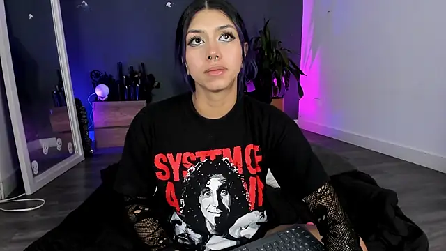 Snapshot of Raven_Witch_ chatting on 03.30.26 Raven Witch online show from 03.30.26