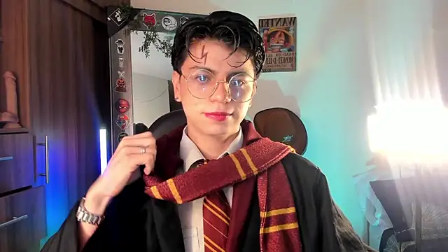 Snapshot of marckalexis chatting on 10.05.25 marckalexis online show from 10.05.25