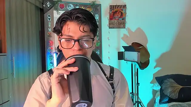 marckalexis online show from 12.19.25