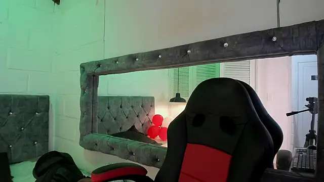 sarajhonson dl online show from 02.26.25