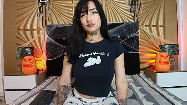 emmily keller19 online show from 10.08.25