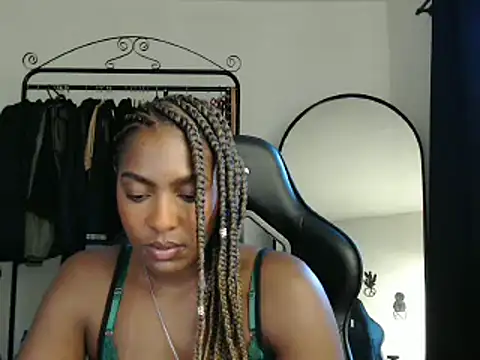 marisilva br online show from 02.25.25